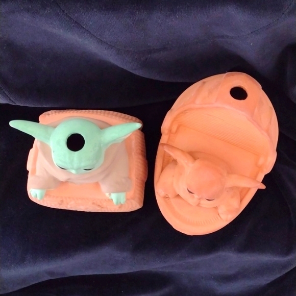 Baby Yoda Clay set of Spaceships Pencil Holders Collectable Star Wars Figures - Picture 3 of 9